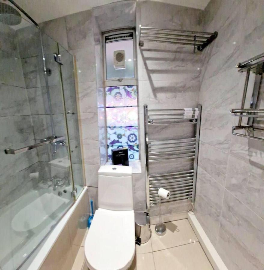 Modern 3-Bed House In Surrey Quays Villa Londra Exterior foto