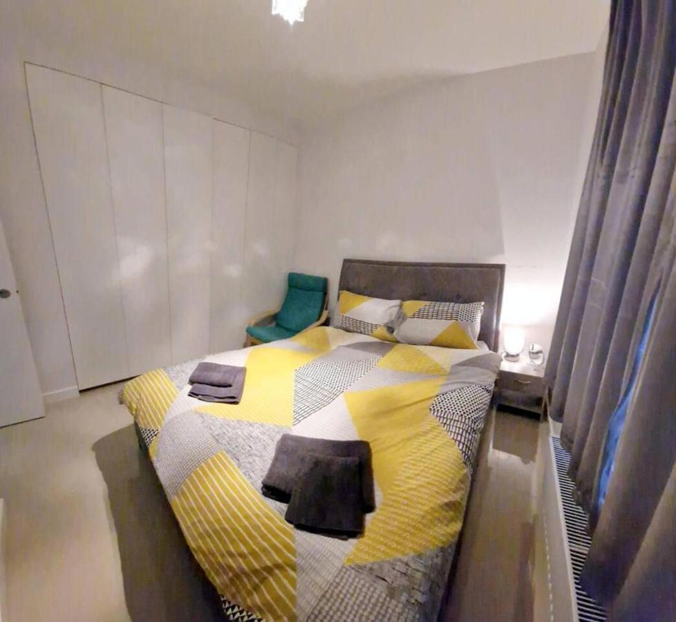 Modern 3-Bed House In Surrey Quays Villa Londra Exterior foto