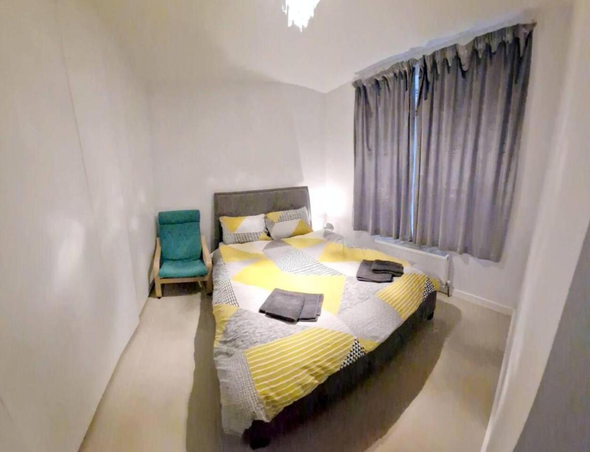 Modern 3-Bed House In Surrey Quays Villa Londra Exterior foto